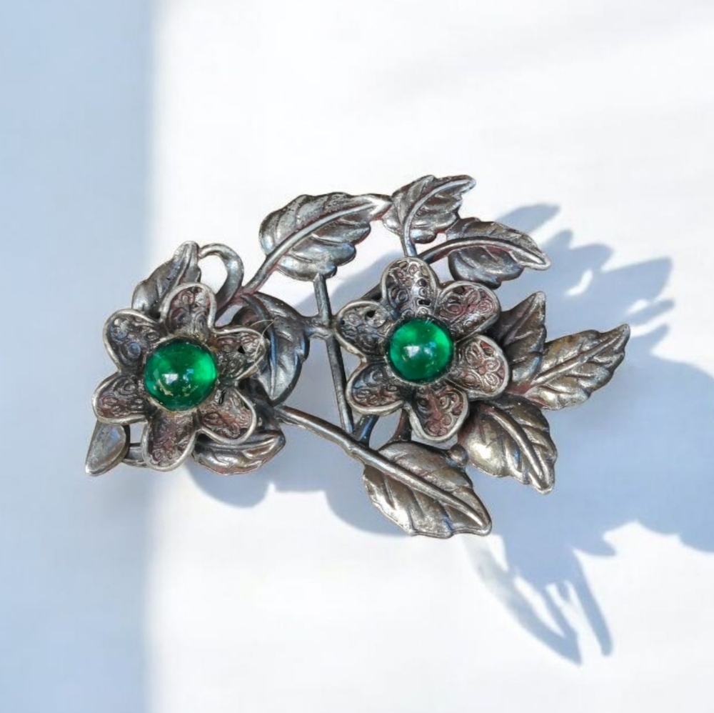Vintage Pot Metal Green Glass Figural Flower Brooch